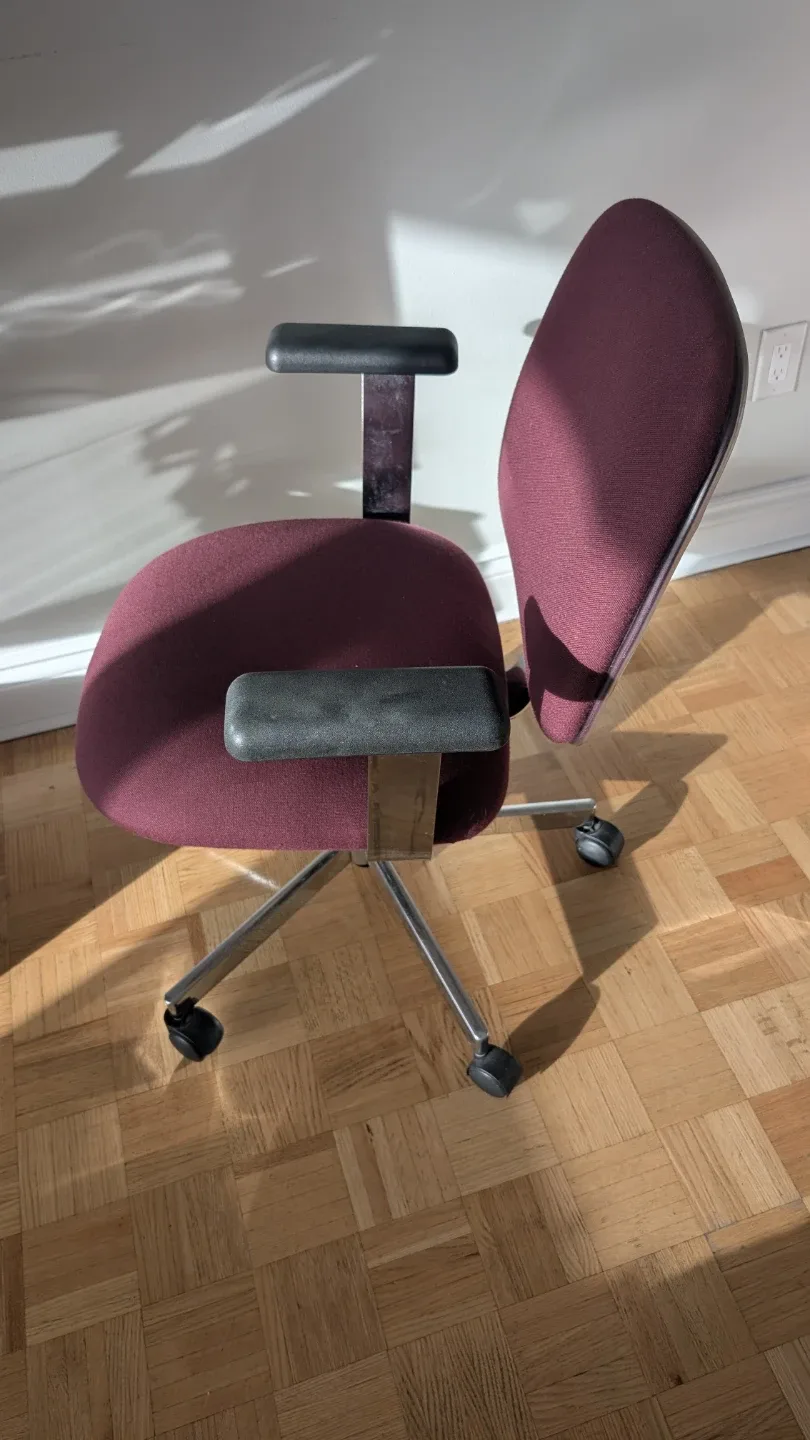 Burgundy Office Chair image indicator(6)