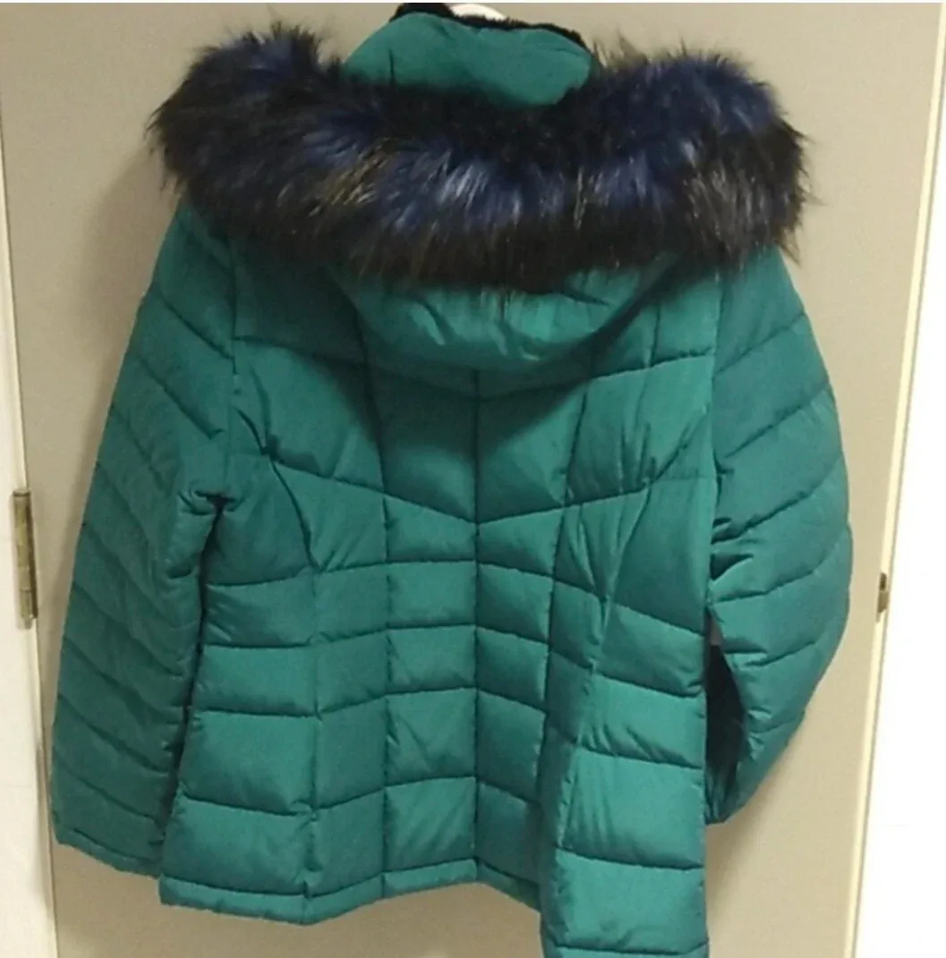 Ladies  green emerald Calvin Klein  puffer jacket image indicator(9)