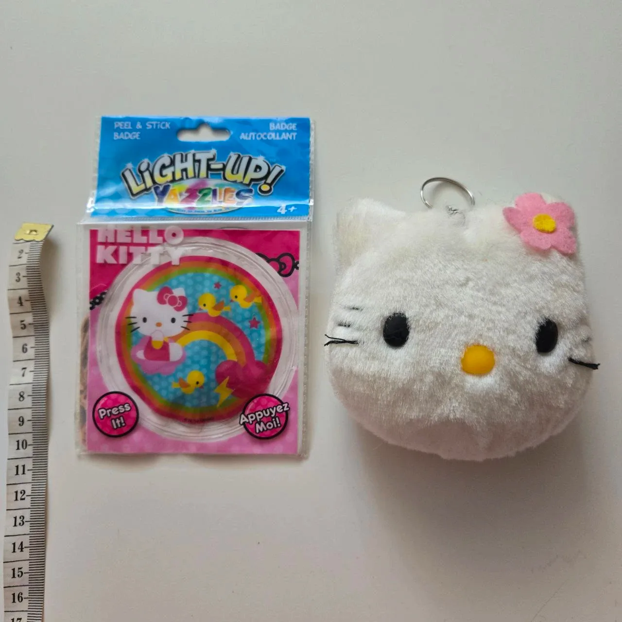 Hello Kitty Toy Set with Tin Box image indicator(5)