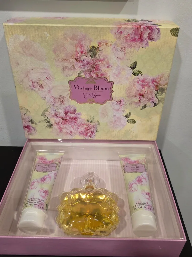 Jessica Simpson Vintage Bloom Gift Set - New