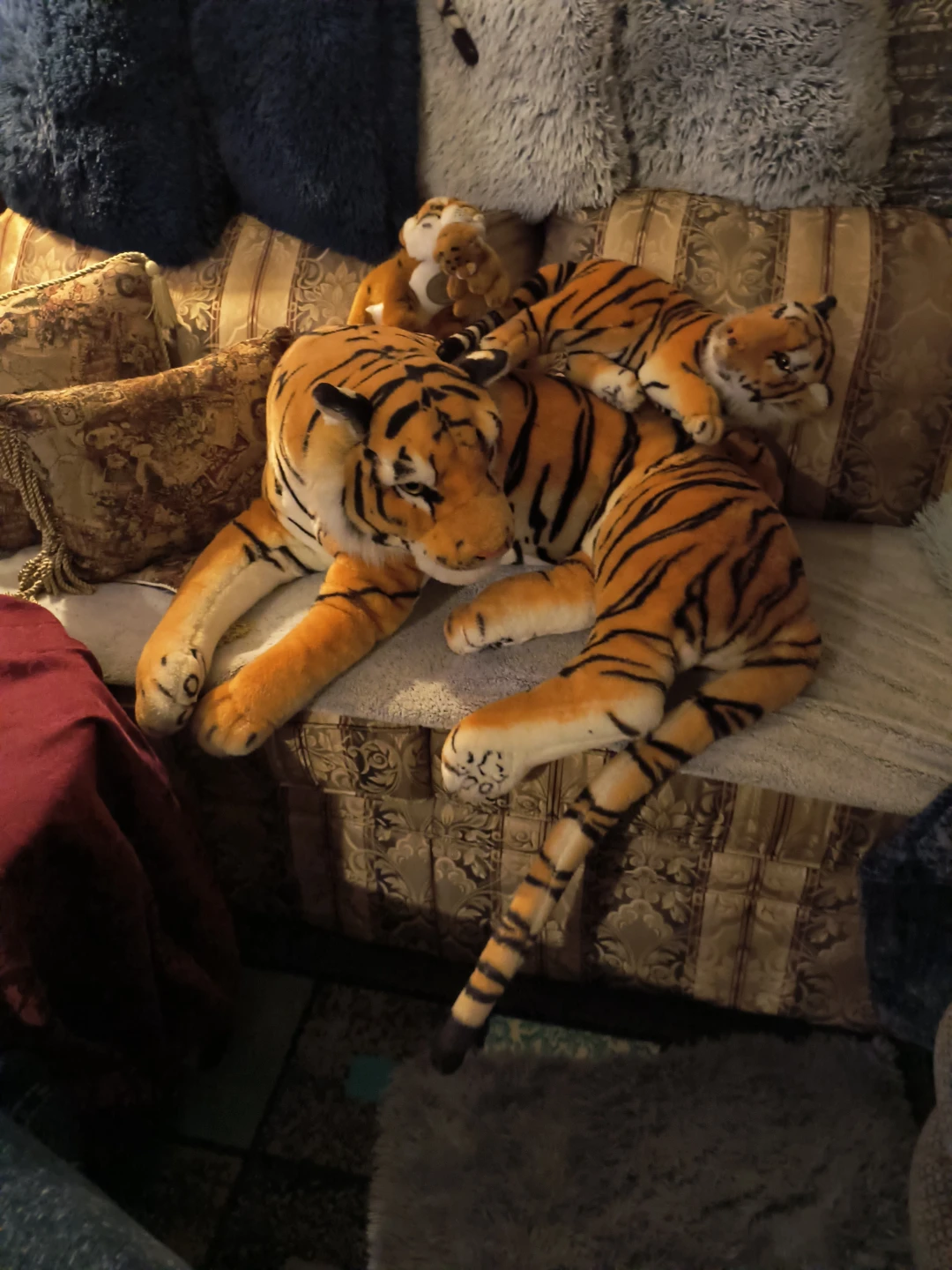 Tiger Plush Toy Set - photo 2