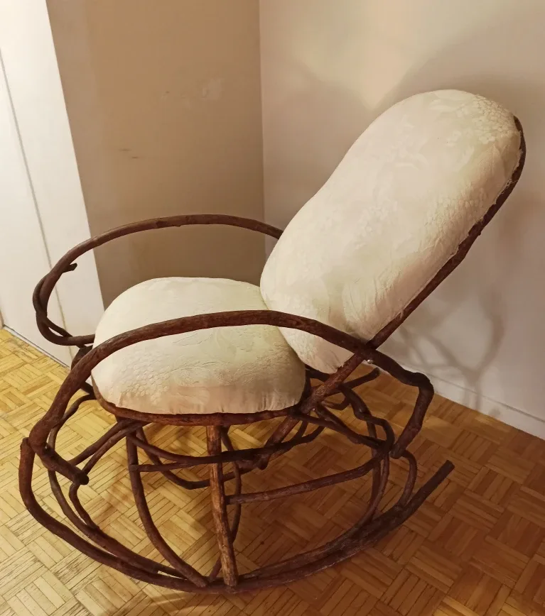 ❤‍🔥Moving Sale❤‍🔥Unique Handmade Rocking Chair image indicator(6)