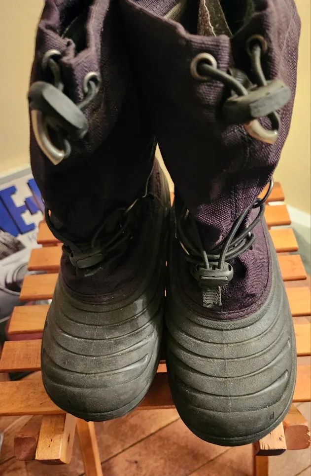 Sorel Winter Boots - Size 3 image indicator(2)