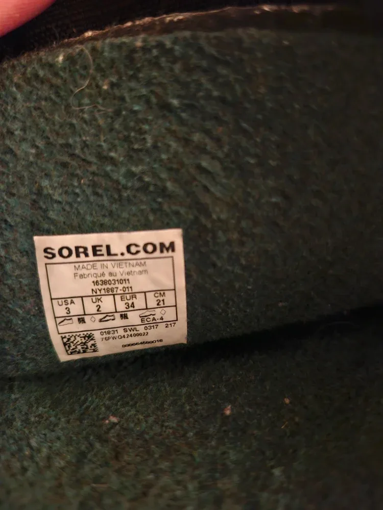 Sorel Winter Boots - Size 3 image indicator(3)