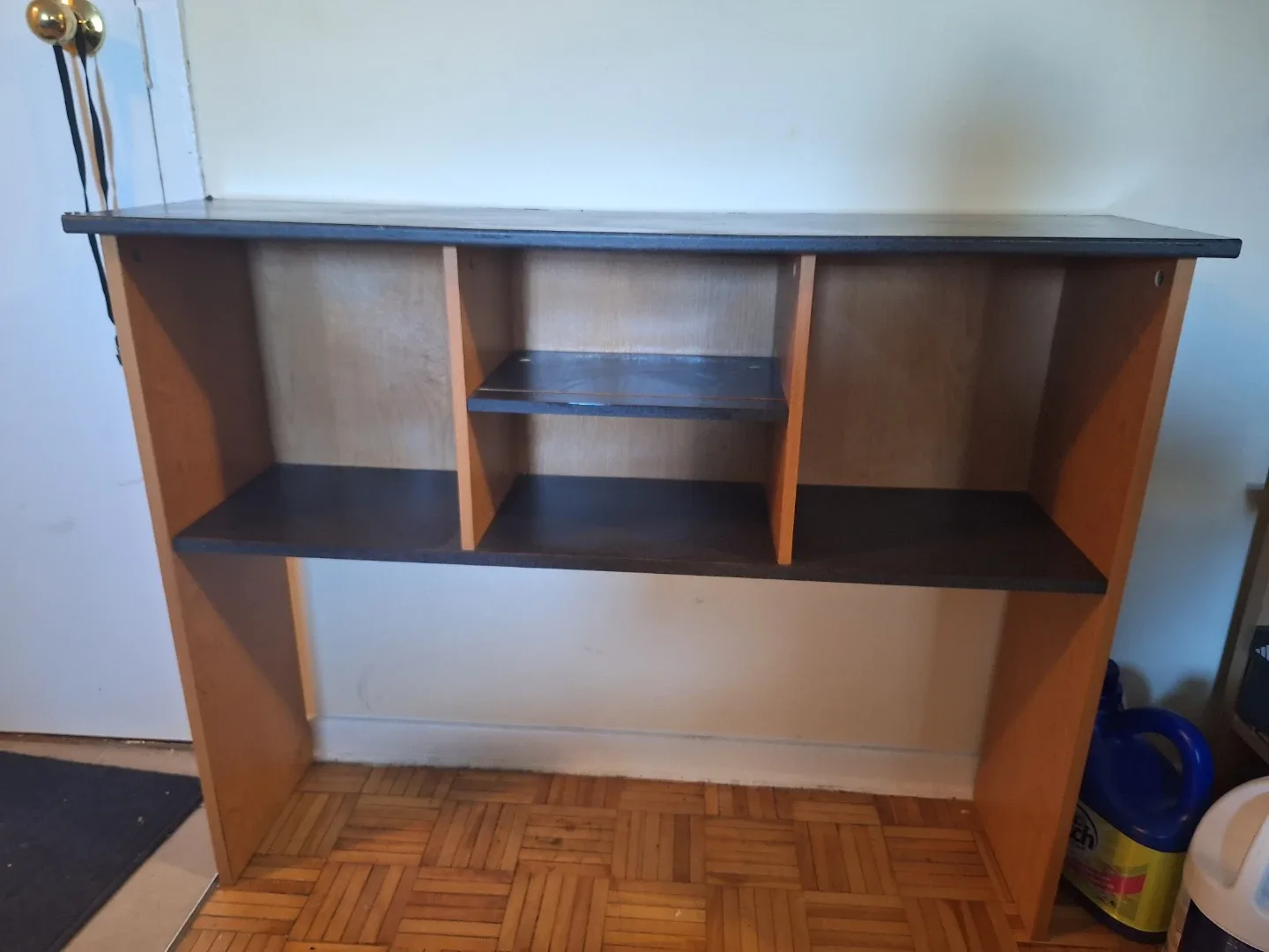 Wooden Shelf Unit thumbnail