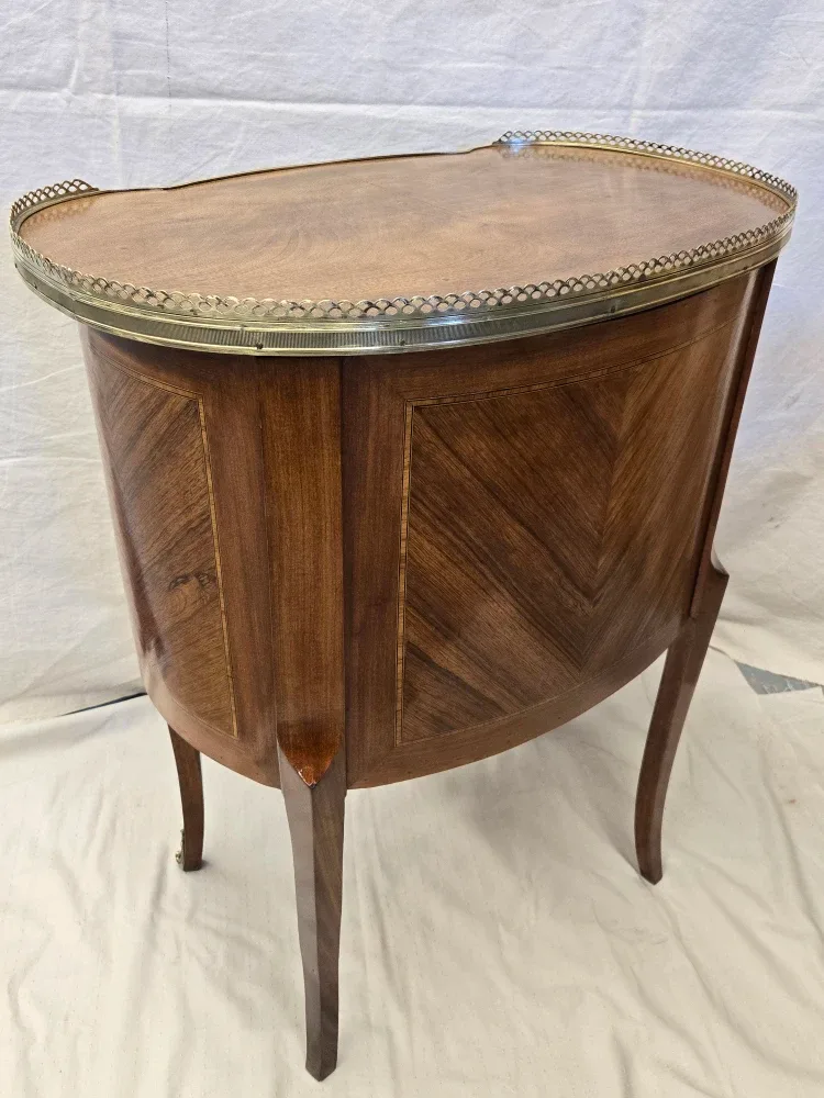 Antique Marble Top Side Table image indicator(3)