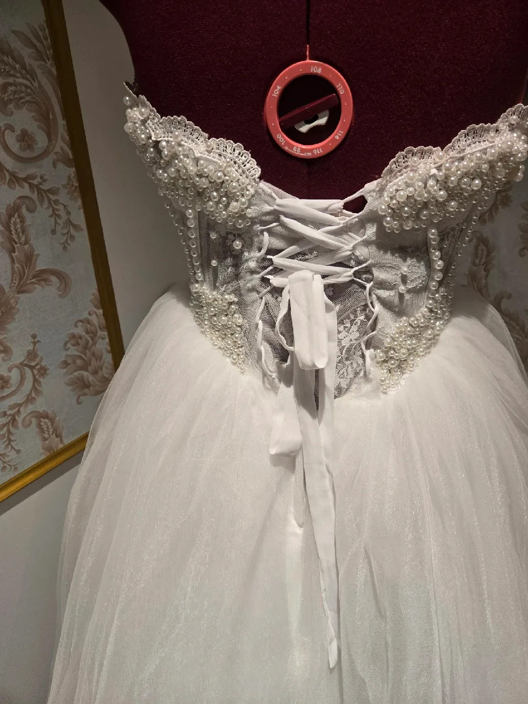 White Beaded Wedding Dress image indicator(6)