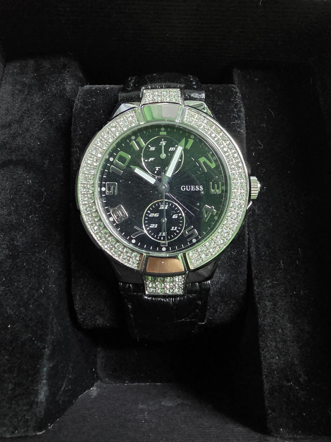 Guess Watch with Crystals - photo 3