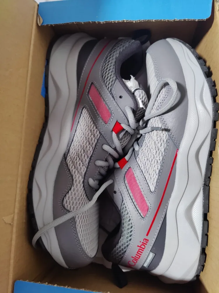 Columbia Plateau Waterproof Men's Shoes - Size 9.5