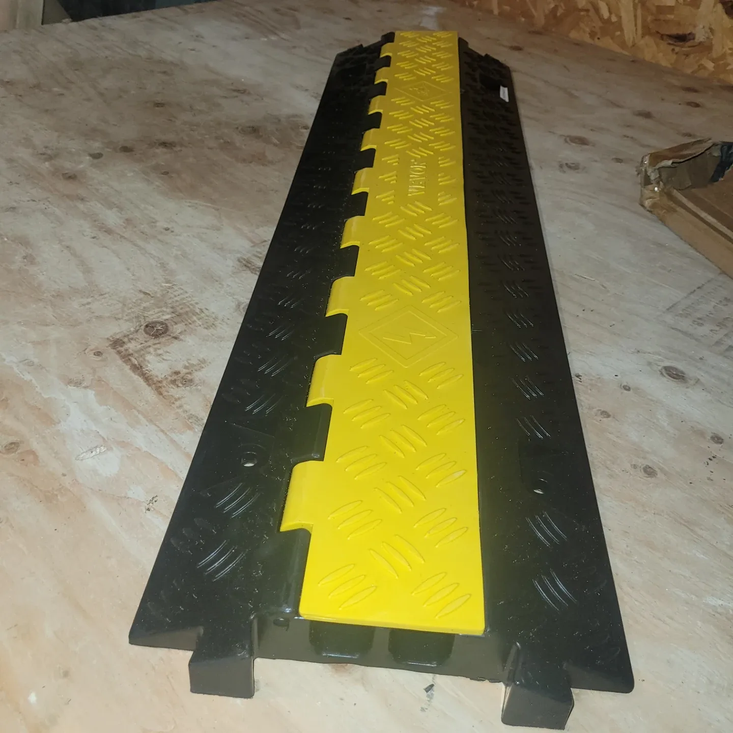 2 Channel Wire Cord Cove for sale image indicator(3)