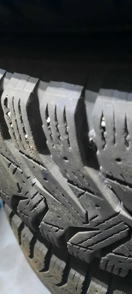 Set of 4 Winter Tires 195/65R15 91T