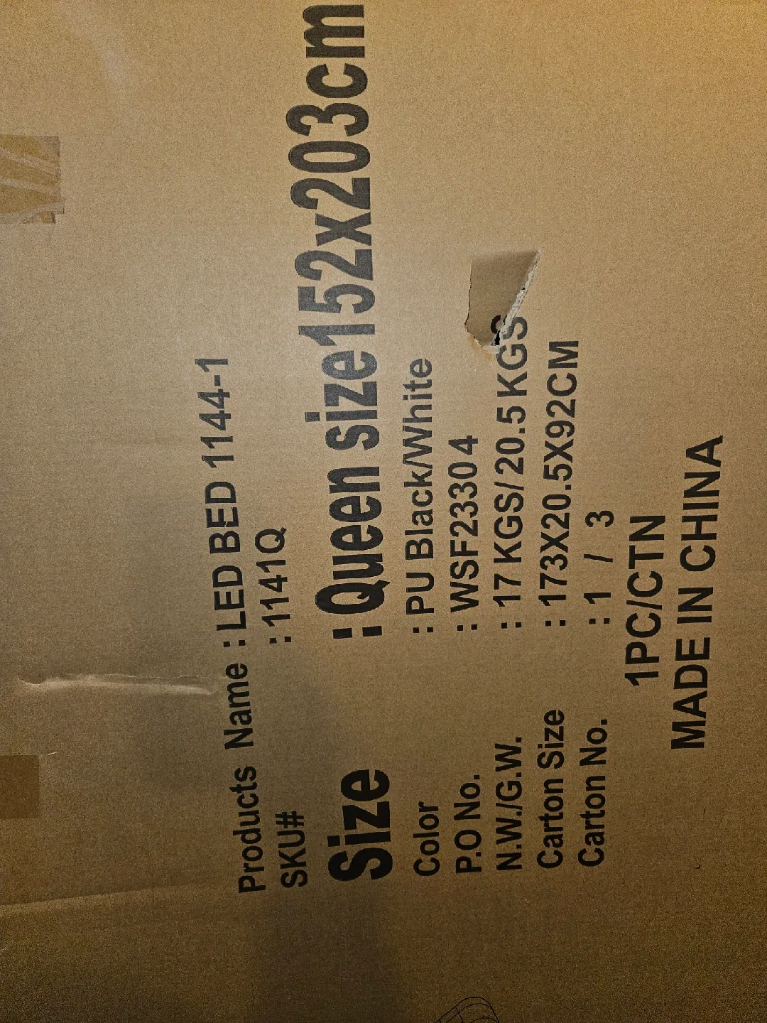 New Queen LED Bed 1144-1 Black/White image indicator(6)