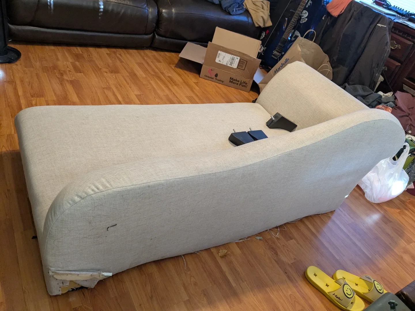 Bush Furniture Jazlyn Chaise Lounge - Beige image indicator(4)