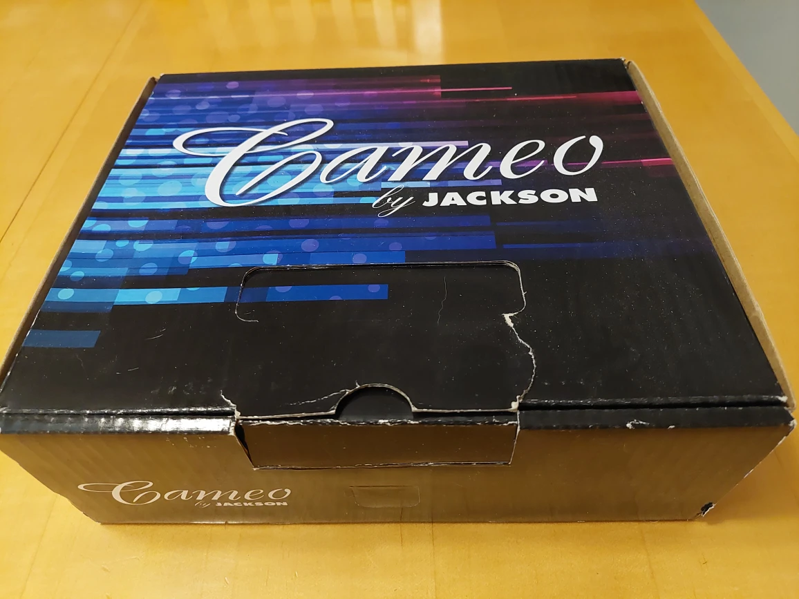 Like New! Youth Size 10 Cameo by Jackson Figure Skates w/ Box
