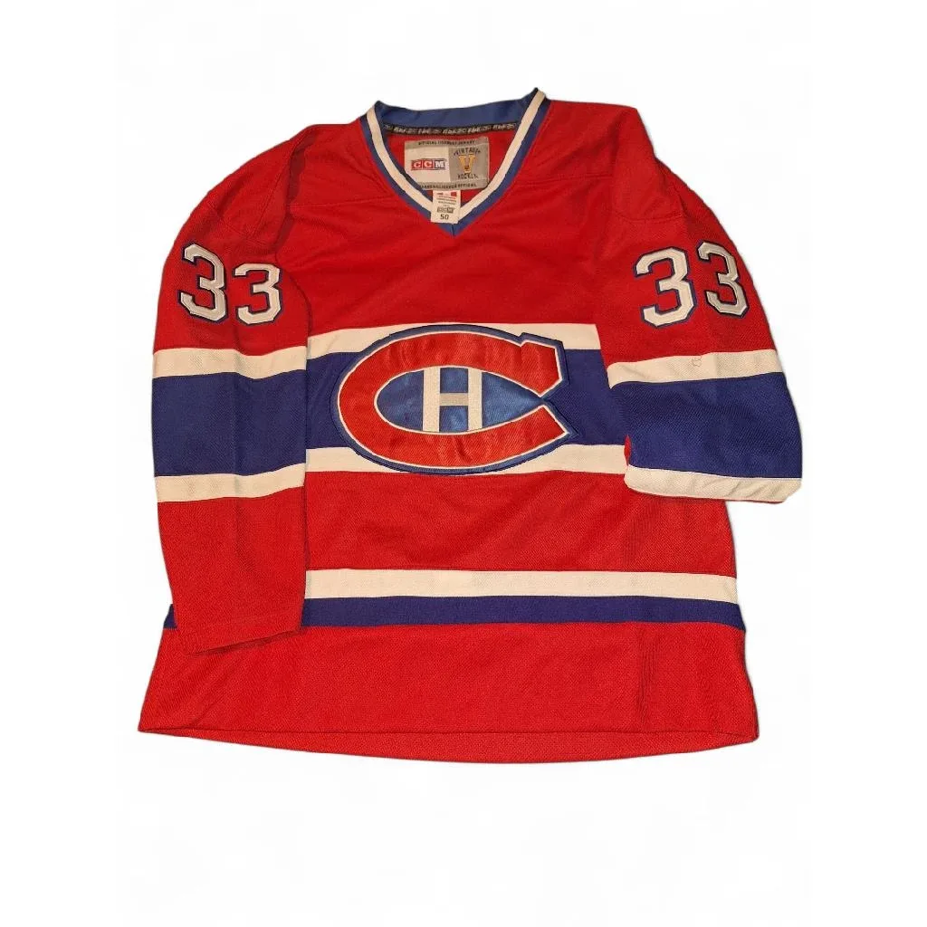 CCM Montreal Canadiens Roy #33 Jersey, Size 50 image indicator(3)