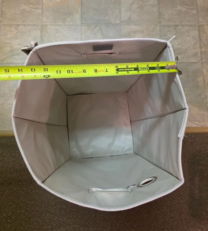 Home Collection Brown Laundry Hamper image indicator(2)