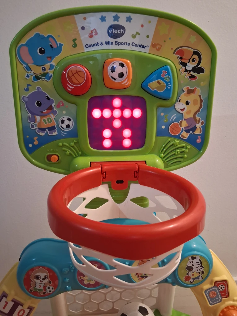 VTech Count & Win Sports Center - photo 2