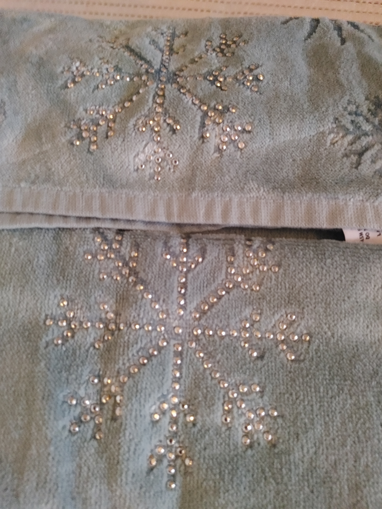 Light Blue Snowflake Towel Set - photo 3