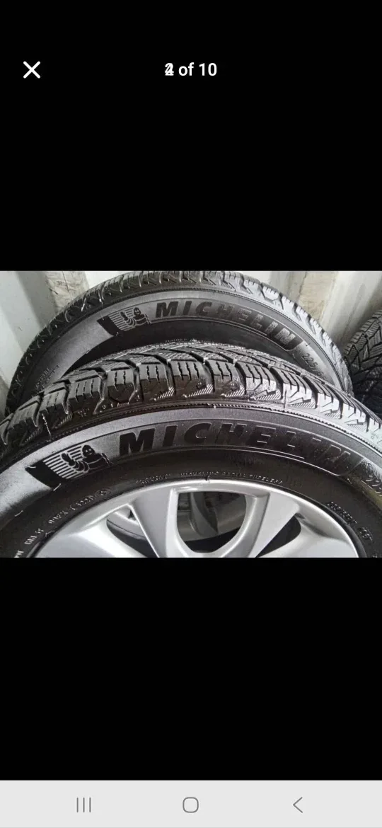 Michelin X-Ice Snow SUV Tires on Mazda Rims image indicator(10)