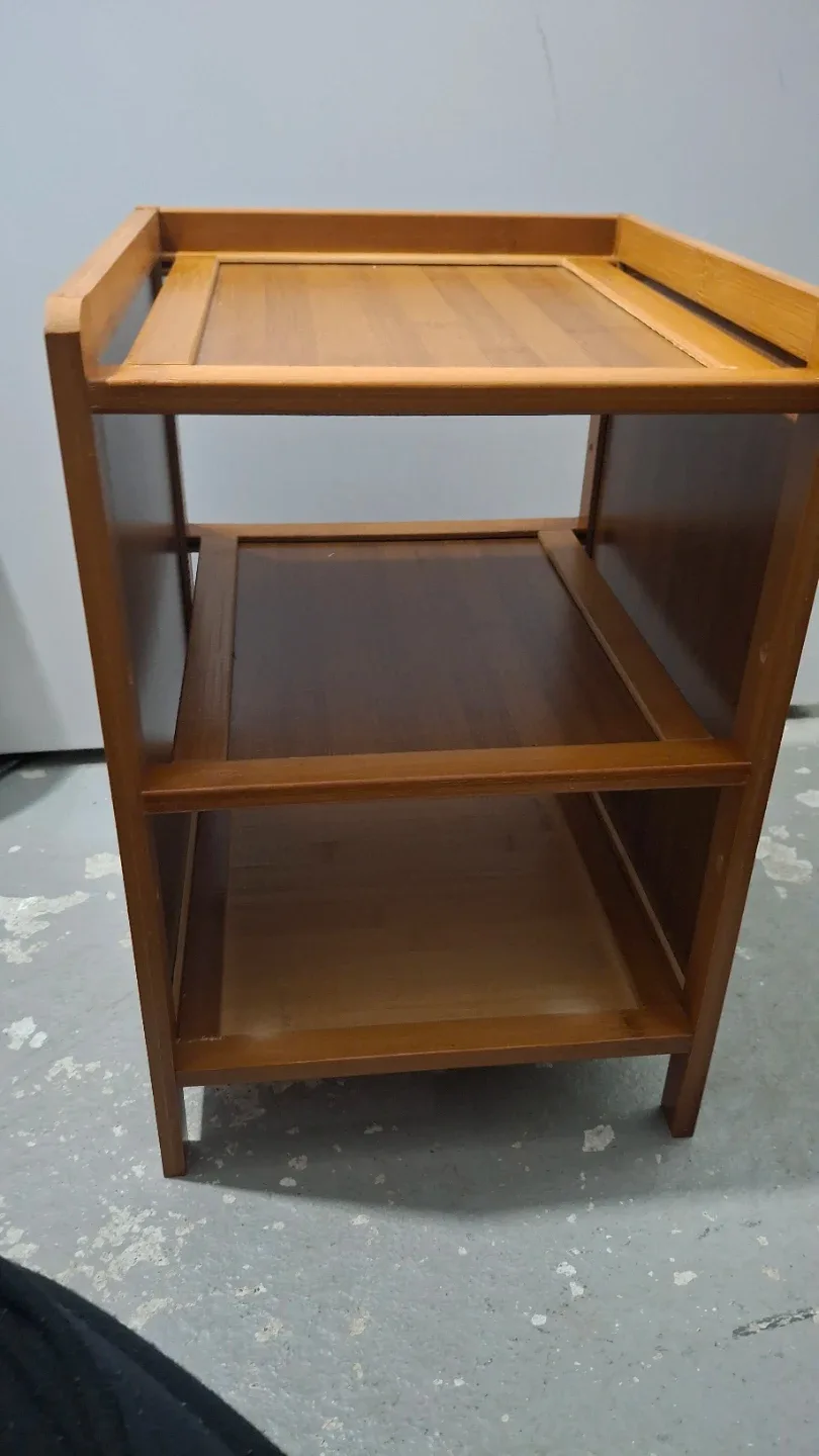 Wooden 3-Tier Shelf image indicator(2)