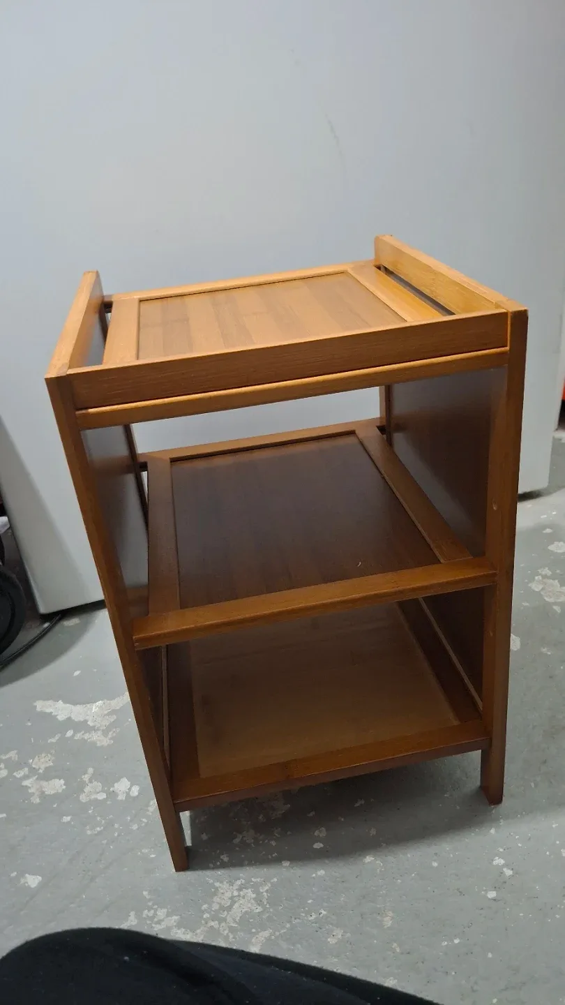 Wooden 3-Tier Shelf image indicator(6)