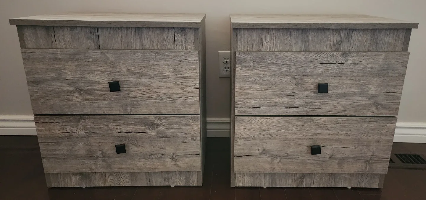 Pair of Wood-Look Nightstands with Drawers