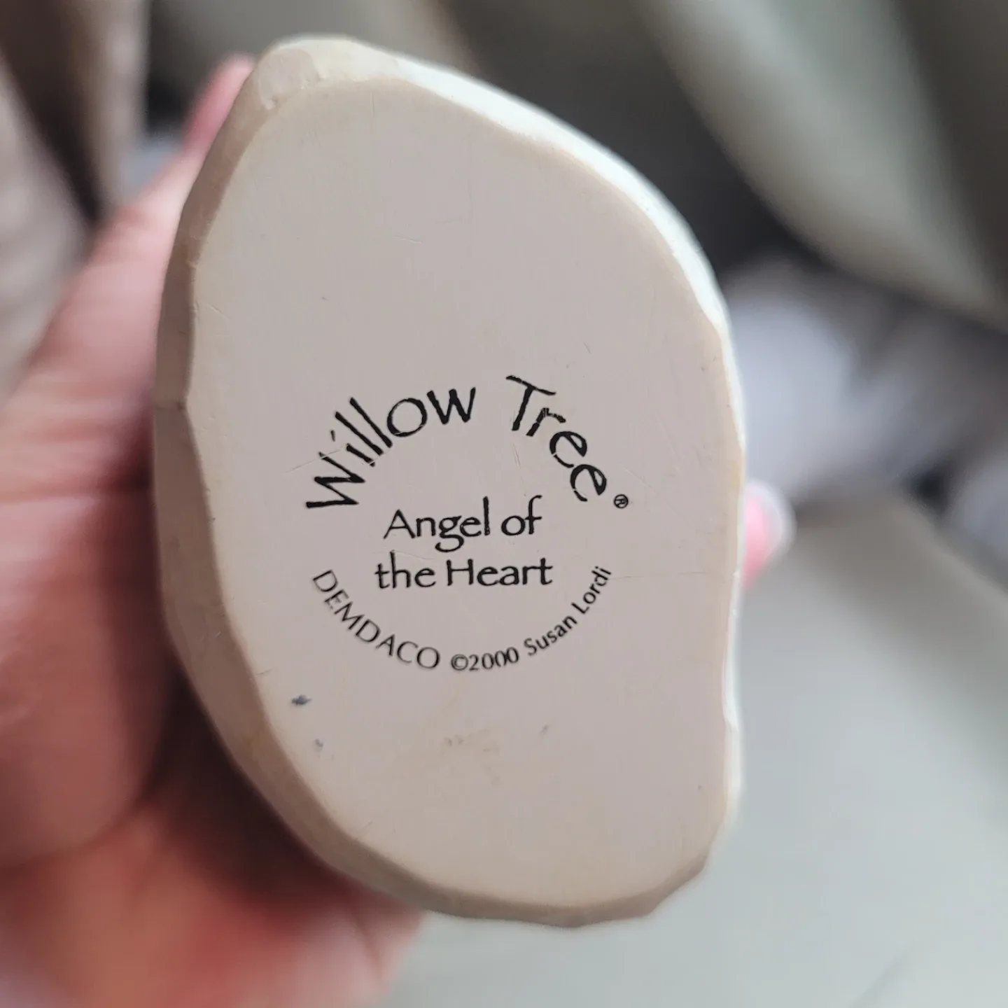 8" Willow Tree “Angel of the Heart“ Figurine image indicator(7)