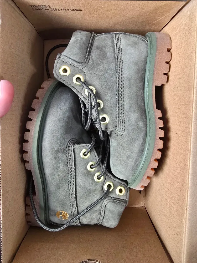 Timberland Toddler 6-Inch Waterproof Boots - Size 7 image indicator(2)