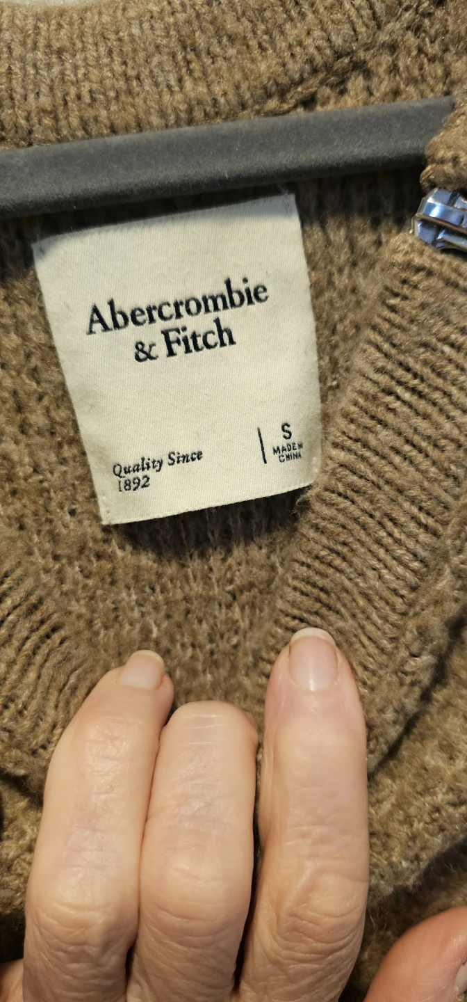 Abercrombie & Fitch Sweater - Size S - photo 3