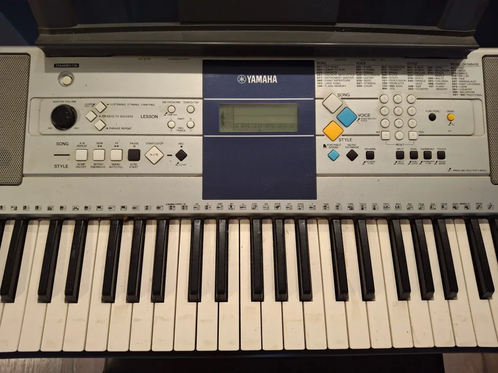 Yamaha PSR-E323 Keyboard image indicator(2)