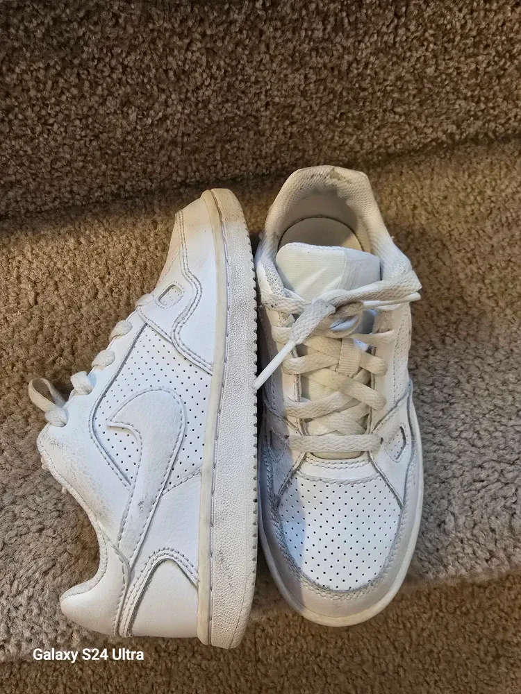 Nike shoes for little girls image indicator(2)