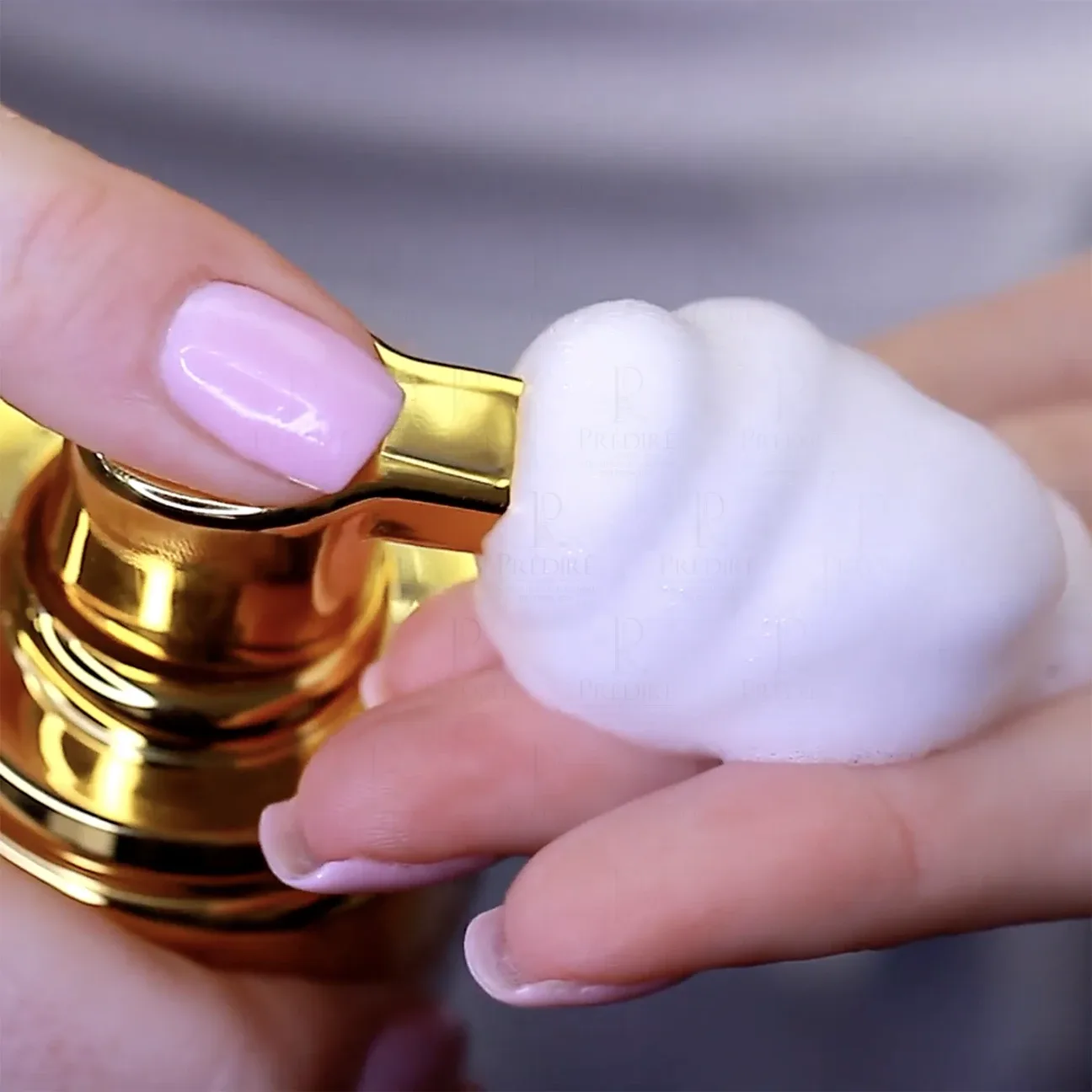 Prédire Lava Foam 24 Hours Foam Cleanser image indicator(8)