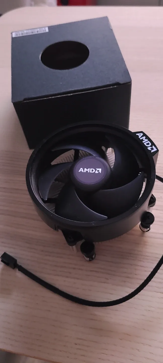 AMD CPU Cooler - (New) image indicator(2)