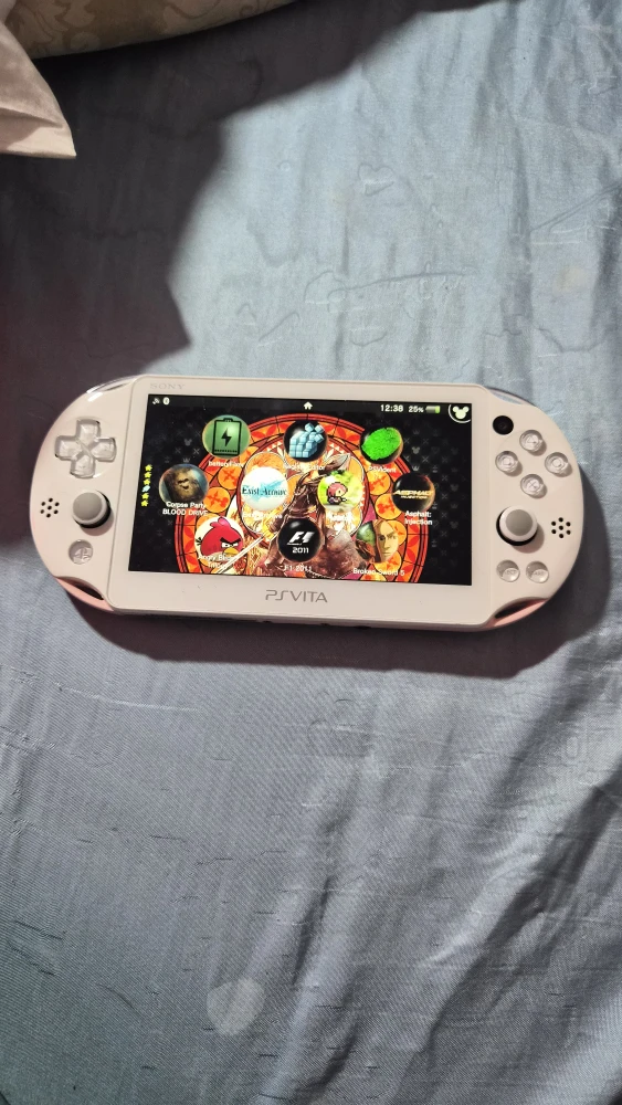 Ps Vita Slim + GAMES and Hacked - photo 4