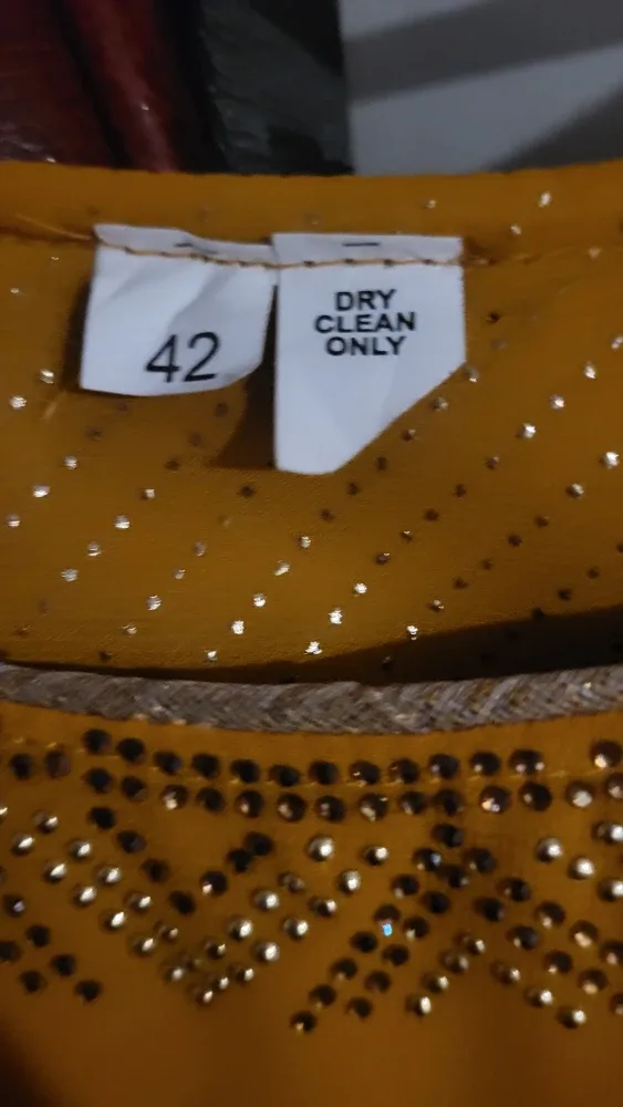 Gold Indian Dress - Size 42 image indicator(3)