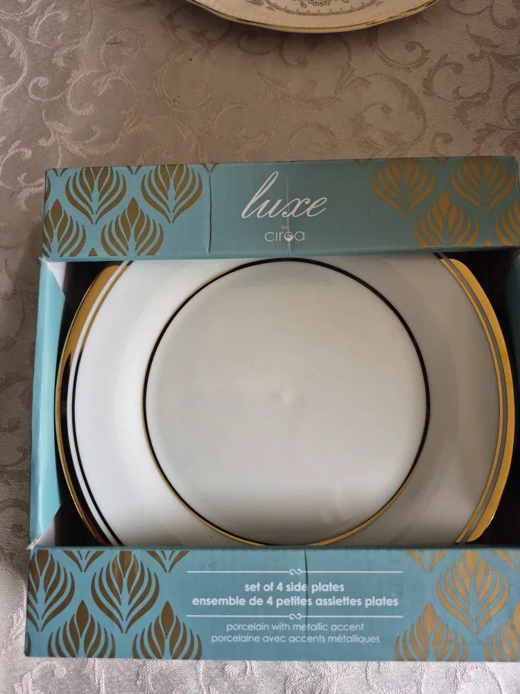 Luxe by Circa Side Plates Set of 4