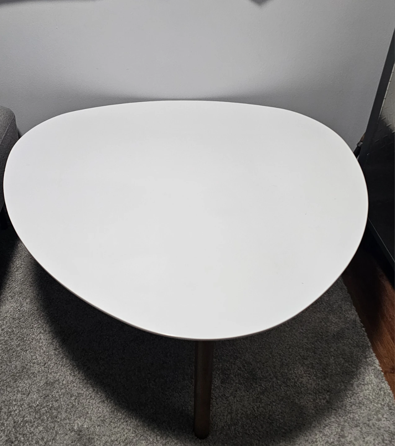 Structube coffee table