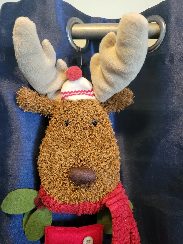 JOY Christmas Wall Decor image indicator(2)