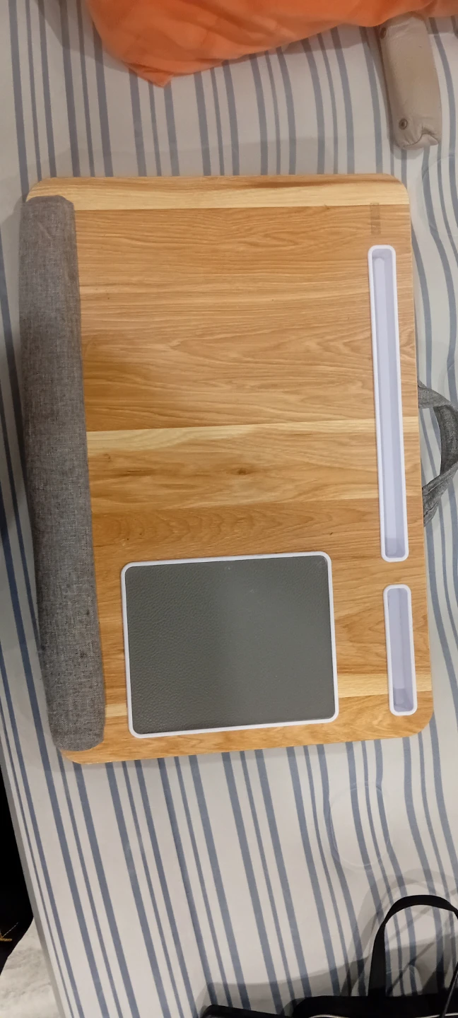 Lap Desk - Fits up to 17 Inches Laptop