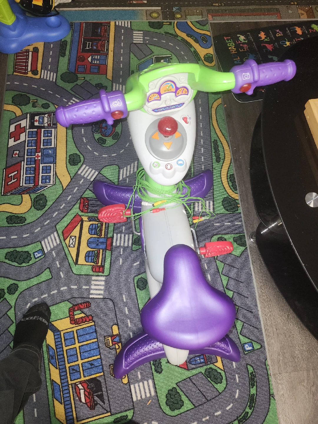 Fisher-Price Grow-to-Pro 3-in-1 Trike - photo 2