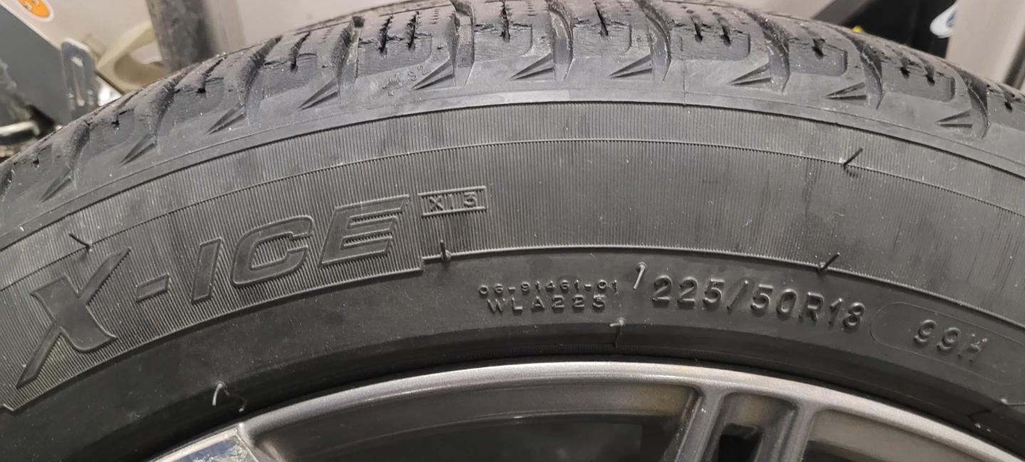 Michelin X-Ice 225/50R18 Winter Tires on 18" Alloy Rims - photo 2