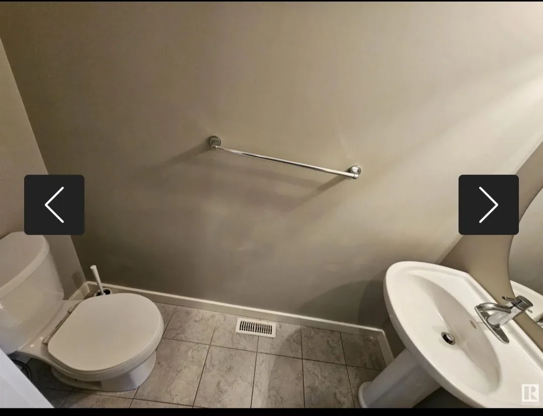 Townhouse For RENT or BUY image indicator(3)