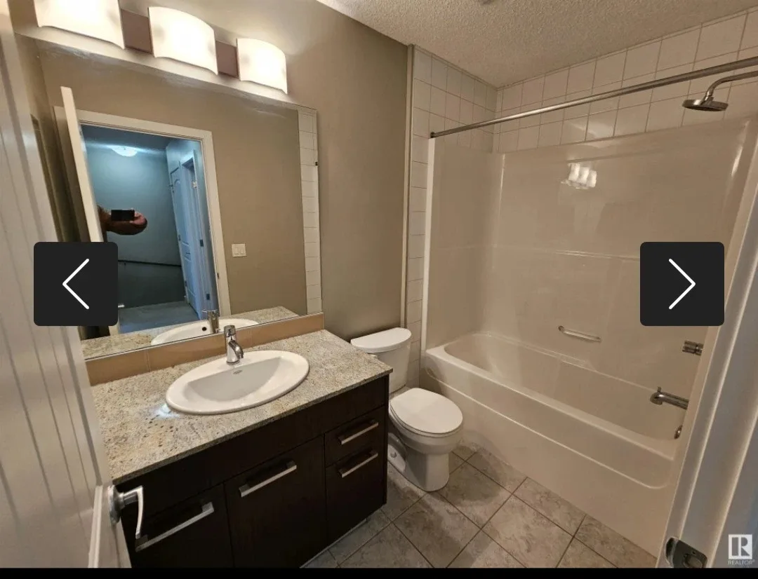 Townhouse For RENT or BUY image indicator(4)