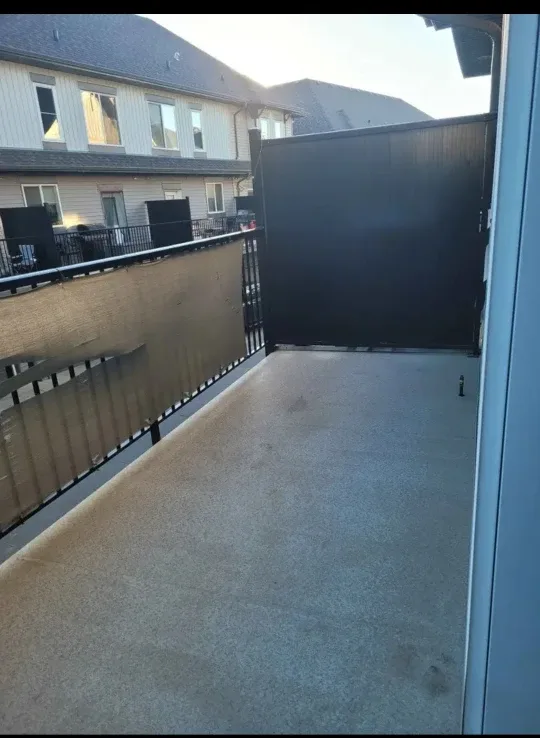 Townhouse For RENT or BUY image indicator(7)