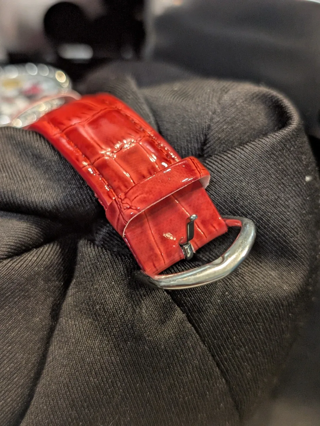 Disney Mickey & Minnie Mouse Watch mint condition image indicator(4)