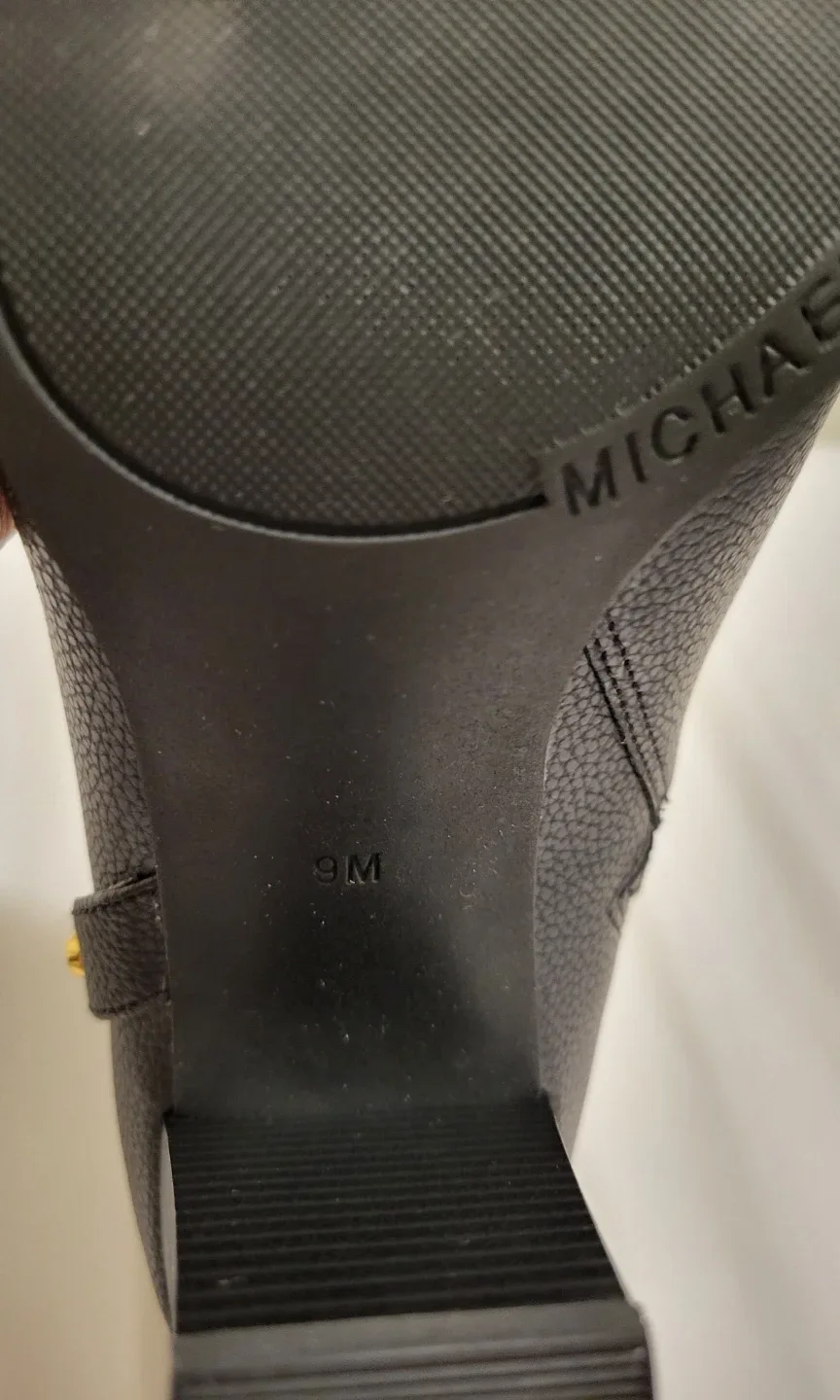 MICHAEL KORS (New) image indicator(3)