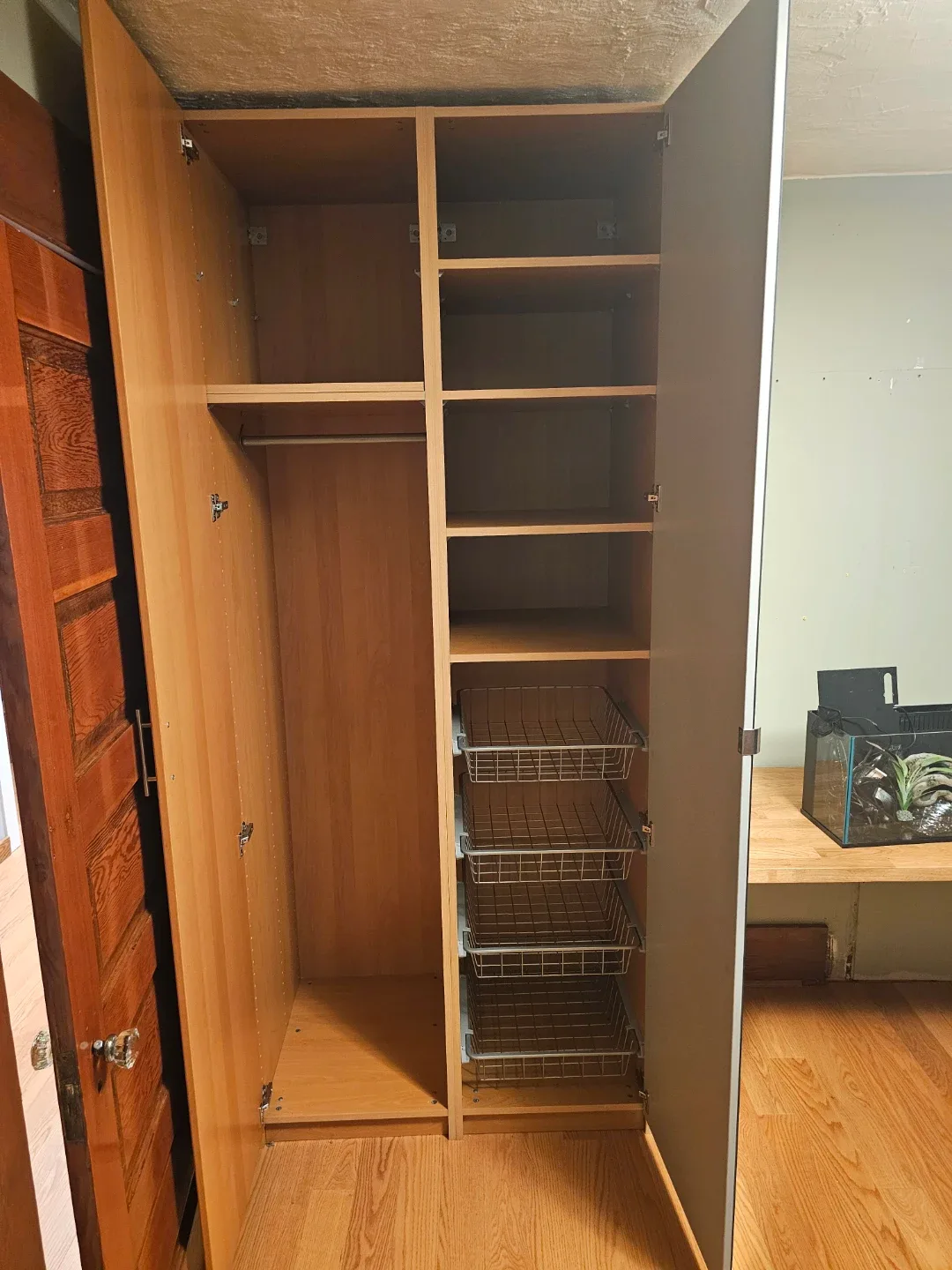 IKEA Wardrobe image indicator(2)