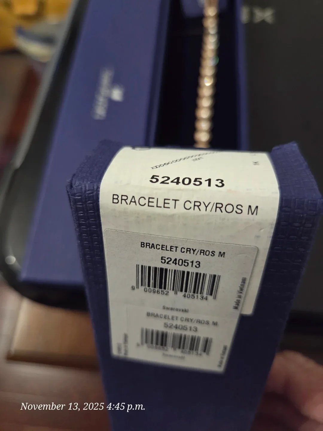 Swarovski crystal bracelet image indicator(5)