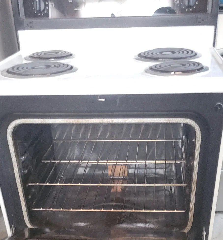 Kenmore Black and White Electric Stove image indicator(2)