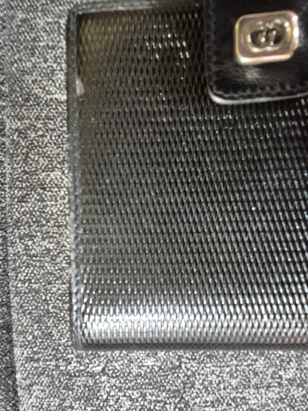 Vintage Gucci Black Leather Wallet 🥕 image indicator(3)